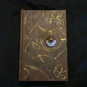 Hocus pocus spell book
